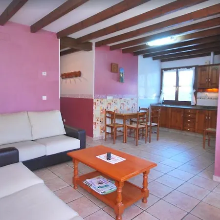 Casa De Aldea La Redondiella *