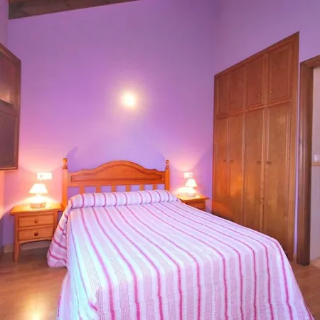 Casa De Aldea La Redondiella Tatil Evi